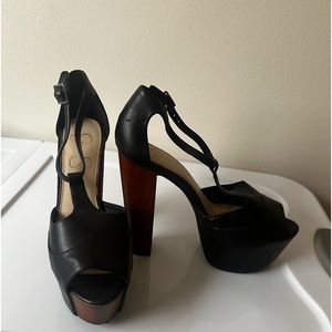 COPY - Jessica Simpson Dany T-strap platform sandal